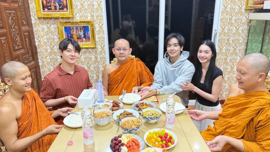 SSAINT_OFC's tweet image. เจ้าภาพทำบุญถวายอาหารเพล ในวันนั้นค่ะ 😊🙏

IG : phramaha_dr.nattawut
#Saint_sup #MingEr #kongthappeak #mintranch