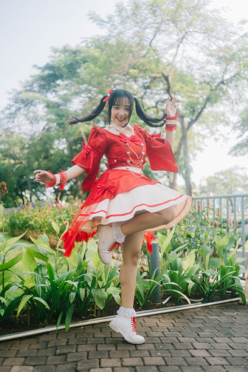 Terima kasih atas antusiasnya! Senang sekali bisa berada diatas panggung dan bertemu kalian semua, semoga kamu sama happy nya dengan aku ya! Otsukawra 💌❤️‍🔥🦋✨️

#otsukawra 
Pict by kak: <a href="/pitra/">Pitra </a>