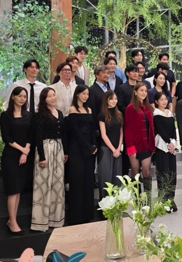 이번에도 다소 이런느낌인건 기분탓일까?