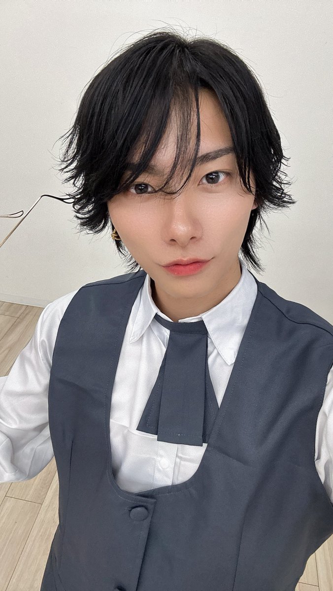 Sano_Koki0403's tweet photo. お嬢様お呼びでしょうか。…いえ、呼ばれてなくとも参上いたしました https://t.co/KvDR3QWuZ8