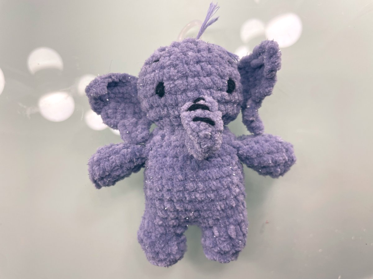 何も見ずに編みぐるみ作れるかチャレンジ🐘
難しい！練習が必要！👿