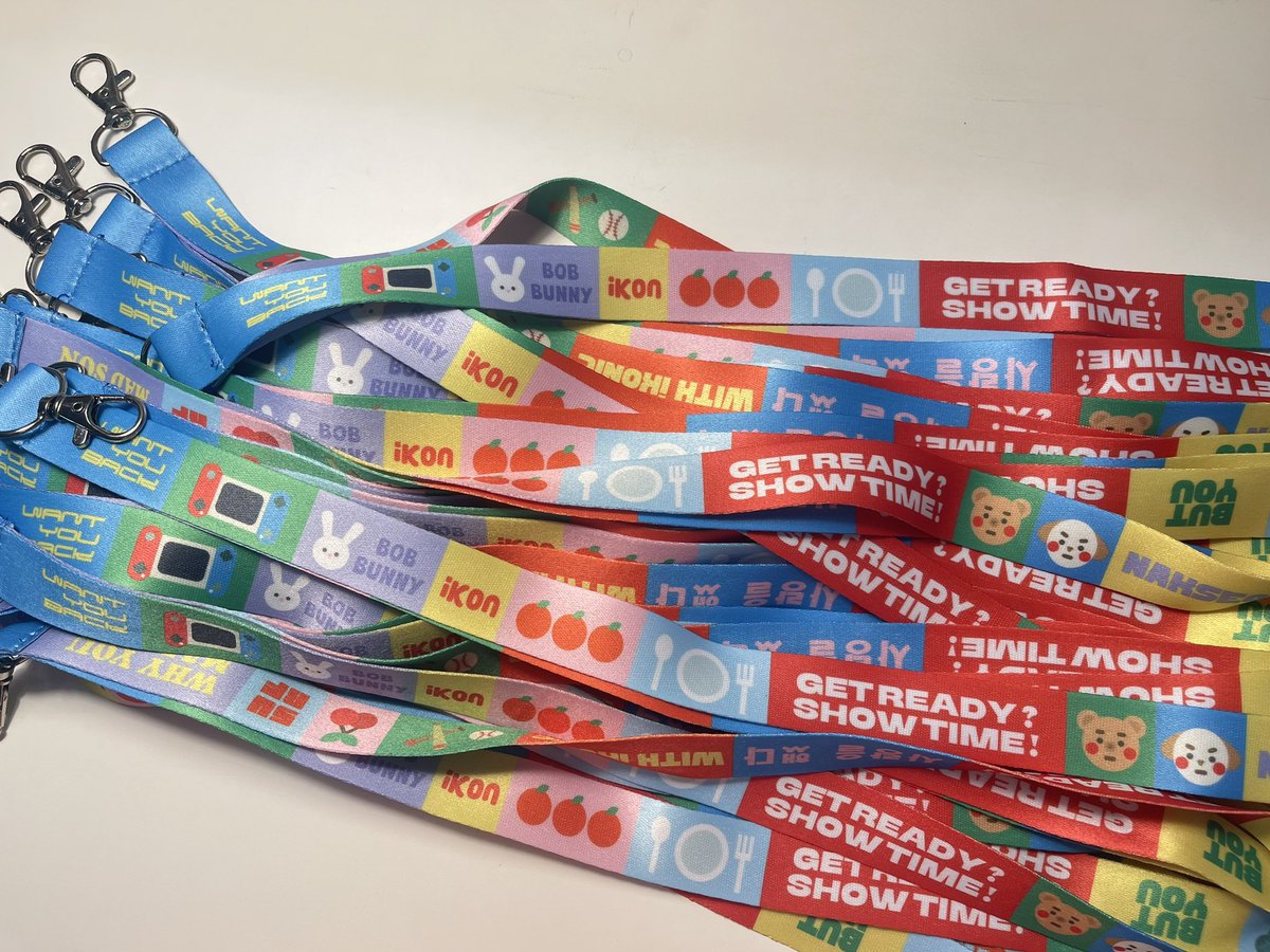 แจกสายคล้องไอค่อน 1 เส้น ( •͈ᴗ•͈)◞

✿ กติกา : rt + thai ikonic
✿ ติ๊บออกค่าส่งให้เอง
✿ สุ่มแล้วจะแท็กเรียกไปนะคะ

เฉพาะ followers ที่ซัพพอร์ตไอค่อนทุกคนไปด้วยกัน ♥️

#ADecadeWithiKON 
#아이콘과천천히걸어온10년 
#iKON #아이콘 <a href="/iKONIC_143/">iKON GLOBAL iKONIC</a>