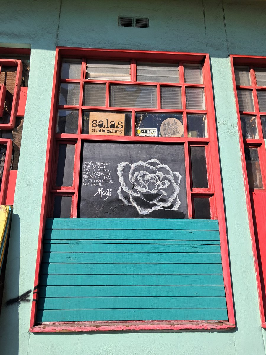 gaelletas's tweet photo. #MoreLA chinatown was so empty 😢 https://t.co/LG50QuJSYx