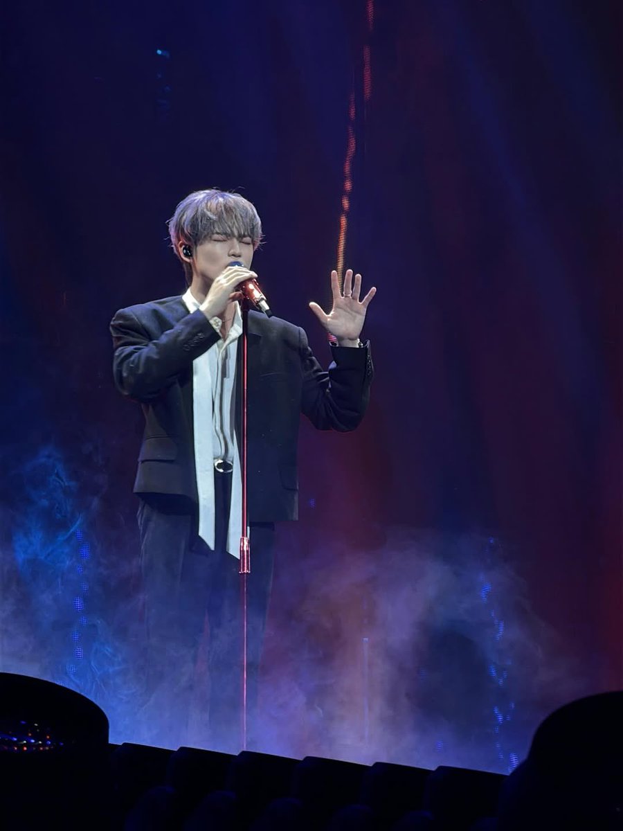 our music star, zhong chenle🥺🩵