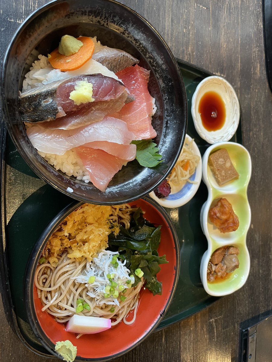 namaaax's tweet photo. 久しぶりの三浦　昼には終わって時短のため輪行で帰宅
涼しめ＆ほどよい疲労感で良かった〜 https://t.co/tRPARkZCFV