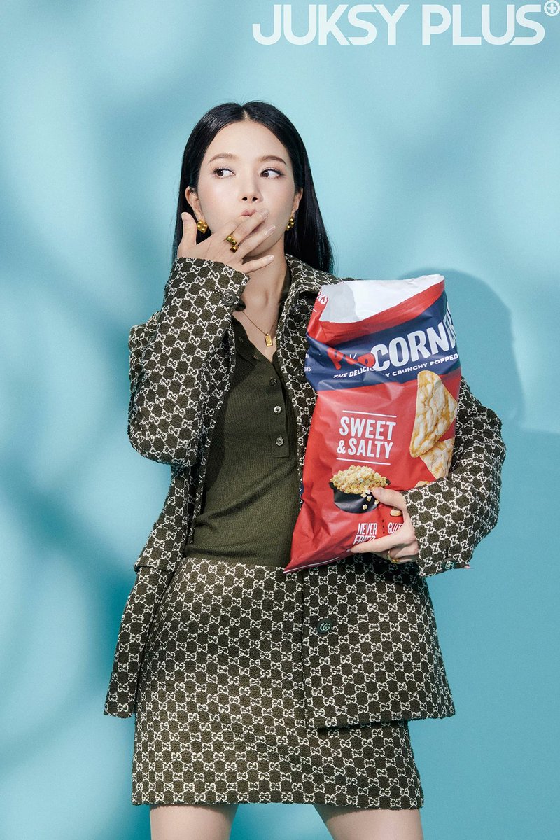 DragonKazoo77's tweet image. ++
#SOALR #솔라 #頌樂 #MAMAMOO #마마무
@RBW_MAMAMOO