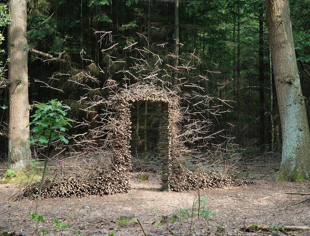 womensart1's tweet photo. The “Passage” (2007) by land artist Cornelia Konrads #WomensArt #Monday https://t.co/eFyruY0jKn