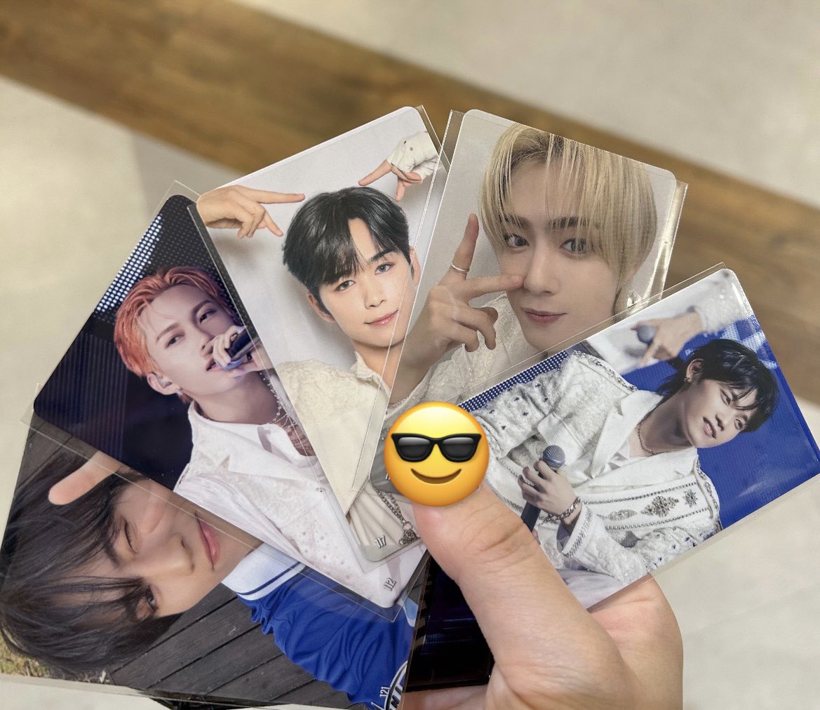 とりひき tweet media