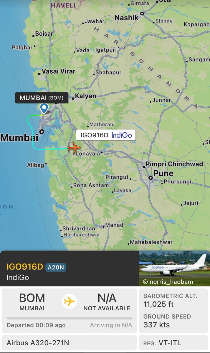 hiravaero's tweet photo. This is the longest Mumbai to Pune flight. After almost 11 hours inside the aircraft. My friend is finally tracing his way back to Pune. 

@IndiGo6E your crew onboard 916 did a phenomenal job handling this wx. Please pass it on
#AvGeek https://t.co/u1E1Ahgs4c