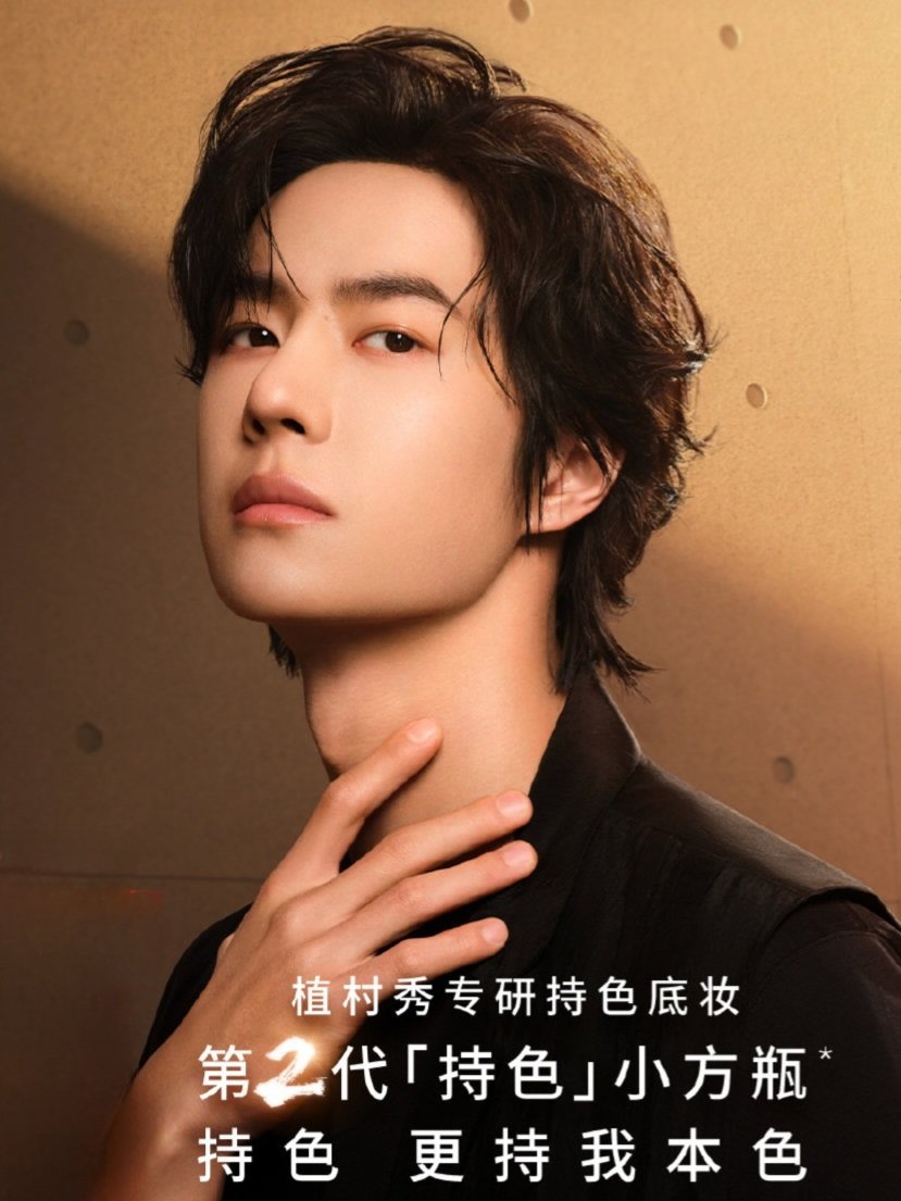 요 아기가 어느덧 이렇게 커서 대륙을 씹어먹는 슈퍼스타가 되다니,,, 가섬이 벅차올라