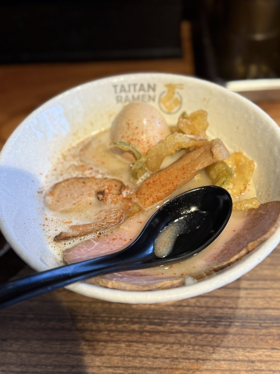 kakeru_toen's tweet photo. 久しぶりの龍旗信
美味い

あっポストも久しぶり┏○ﾍﾟｺｯ https://t.co/WLp928CosW
