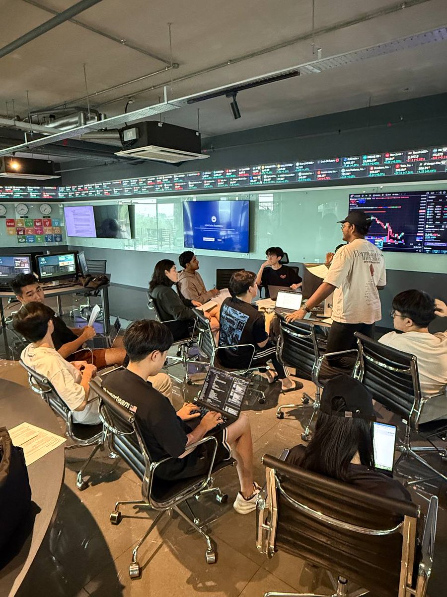 APU Blockchain & Cryptocurrency Club tweet media