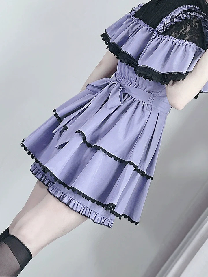 honeywardrobe07's tweet photo. Flounce cape design with black lace, combining sexy and chic 🖤✨

Purchase link: https://t.co/ch4FoitzkS

#JiraiKei #FlounceCape #CrossPendant #BlackLace #MilkyCandyPie #SweetGothic #CuteAndEdgy https://t.co/KWLDbrvGQ9