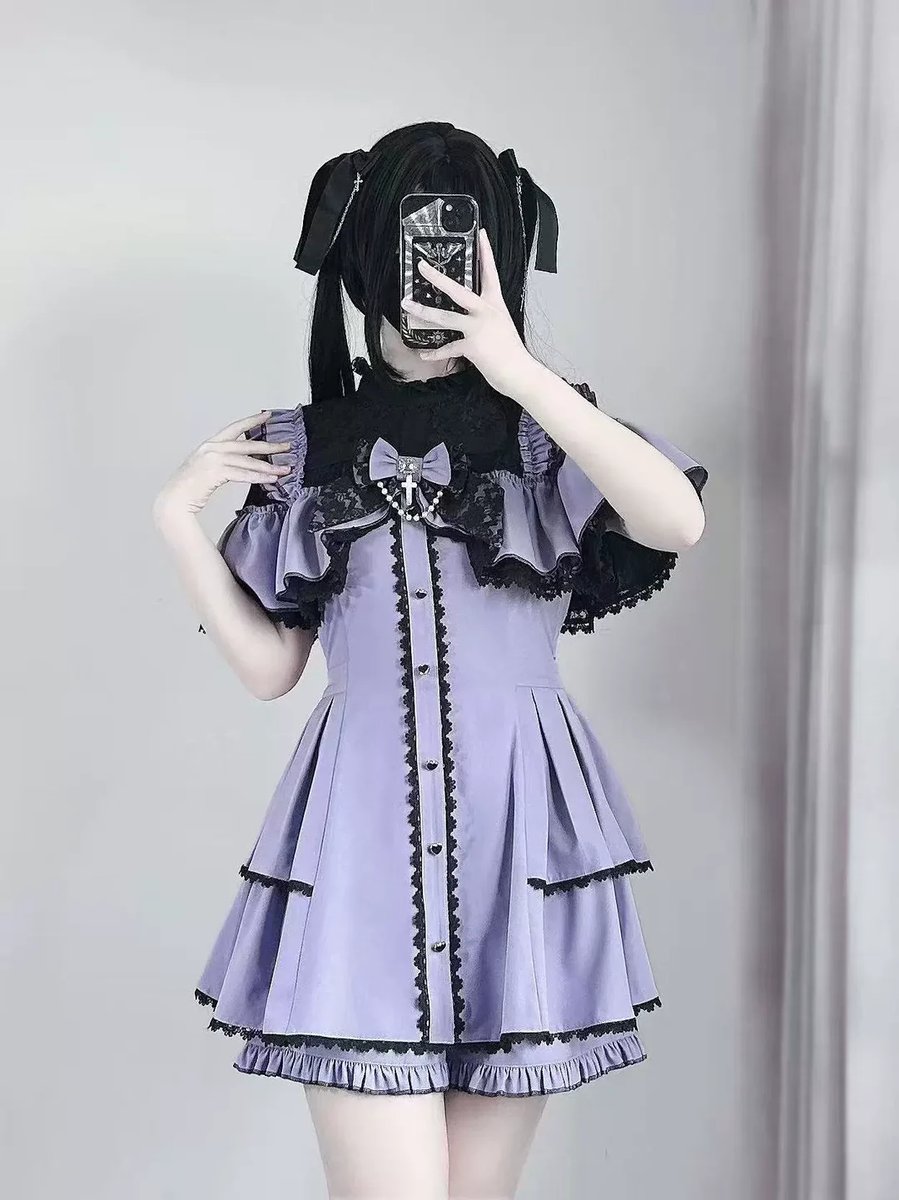 honeywardrobe07's tweet photo. Flounce cape design with black lace, combining sexy and chic 🖤✨

Purchase link: https://t.co/ch4FoitzkS

#JiraiKei #FlounceCape #CrossPendant #BlackLace #MilkyCandyPie #SweetGothic #CuteAndEdgy https://t.co/KWLDbrvGQ9