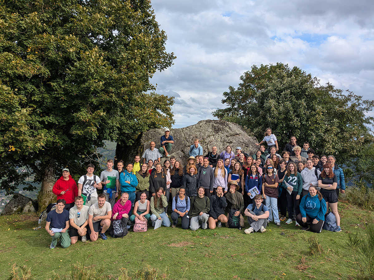 Rien de mieux qu'une sortie sur le terrain pour découvrir concrètement certains aspects de la #géologie, de la #géographie et de l'#écologie des #Vosges. Une journée agréable et instructive pour ces futurs/futures ingénieurs agronomes, géologues et vétérinaires. #bcpst