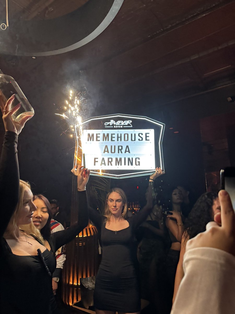 Ministerr's tweet image. Aura farming