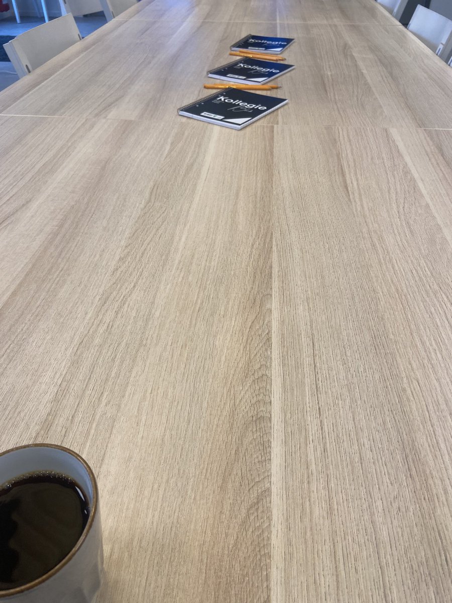 Sabahın köründendeki toplantıyı unuttun 🤣