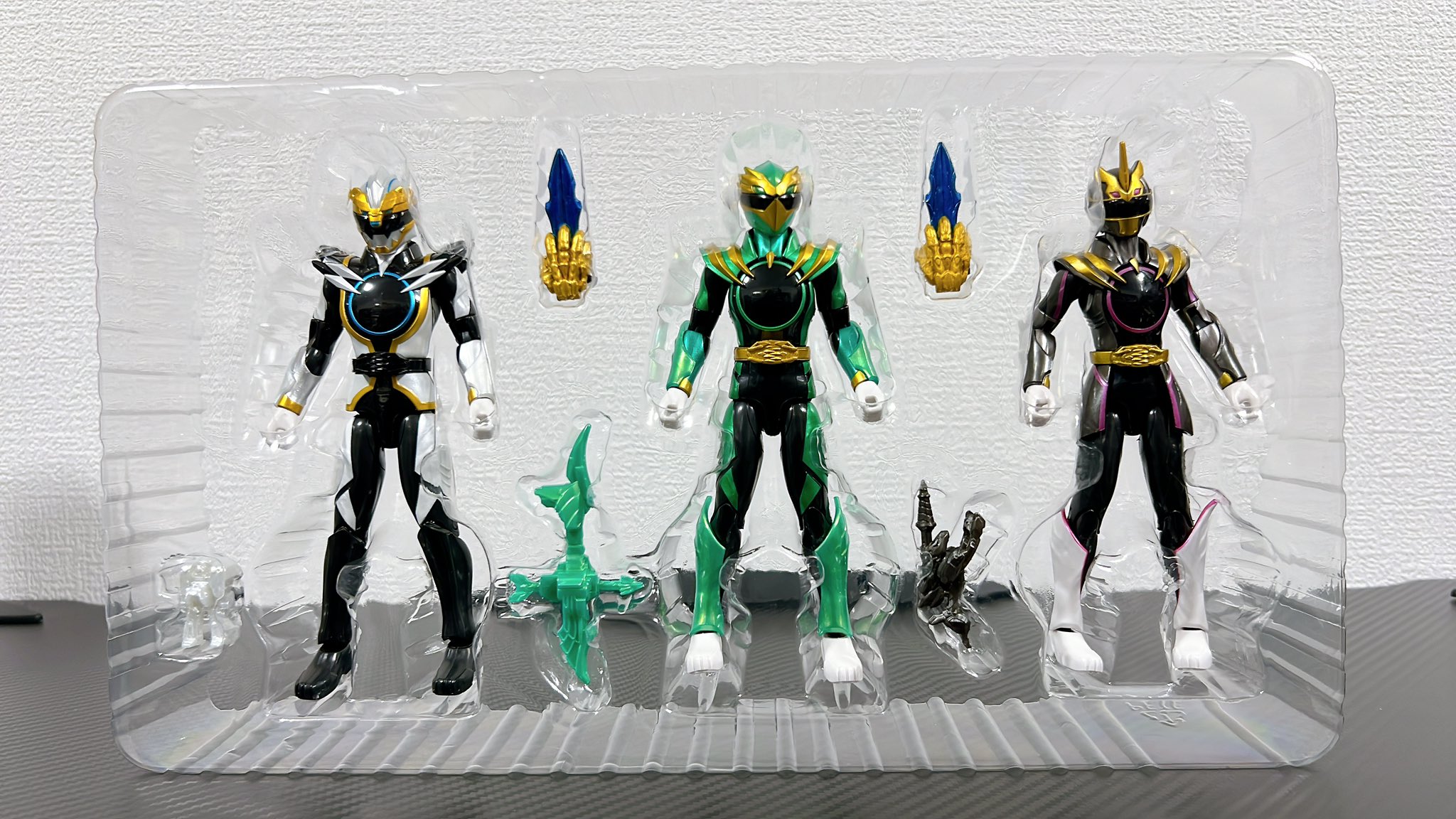 新品★ゴジュウジャー 可動フィギュア★6体セット コストコ コストコ限定 ゴジュウジャーSPセット1&2 6体セット 新品の通販