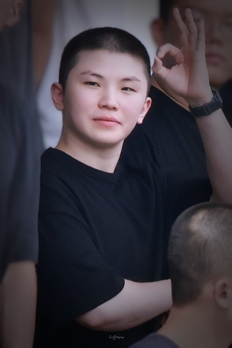 WGibbous_1122's tweet photo. 250915

D-545
걱정마 우리도 잘 있을게👌🏻

#우지 #이지훈
#WOOZI #LEEJIHOON
#세븐틴 #SEVENTEEN https://t.co/xjoxzjshWi