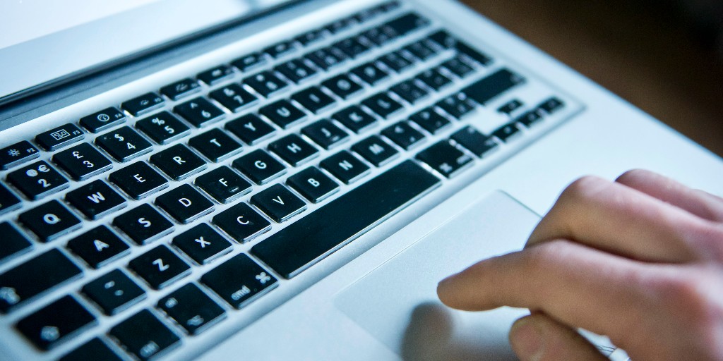 To celebrate #nationalonlinelearningday take a look around TB-Ed's content! 🖥️🖱️

👨‍💻Browse interactive courses 
🎧Explore our latest podcasts 
🕰️Learning at your own pace and in your own time

Find out more 👉 tb-ed.co.uk
#EquineEducation #horsewelfare