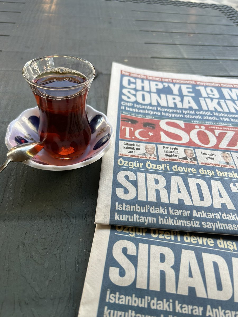 Günaydın dostlar.
İyilerin kazandığı ve tüm dileklerimizin gerçekleştiği bir gün diliyorum.🙋🏻‍♂️🙋🏻‍♂️🙋🏻‍♂️🤍🖤🤍🖤🦅🦅🦅