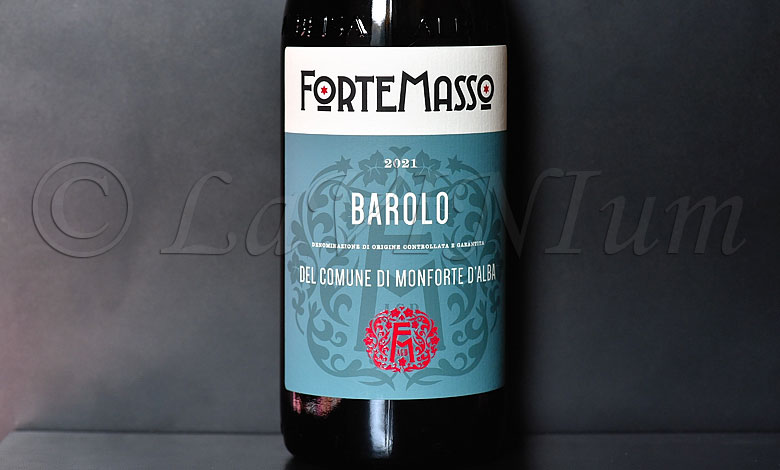 #degustazioni
BAROLO DEL COMUNE DI MONFORTE D'ALBA 2021 FORTEMASSO
Torno a raccontare volentieri dei vini di Fortemasso, una delle aziende che fanno parte del gruppo Gussalli Beretta (le altre sono “Lo Sparviere” in Franciacorta, “Castello di Radda” in…
lavinium.it/barolo-del-com…