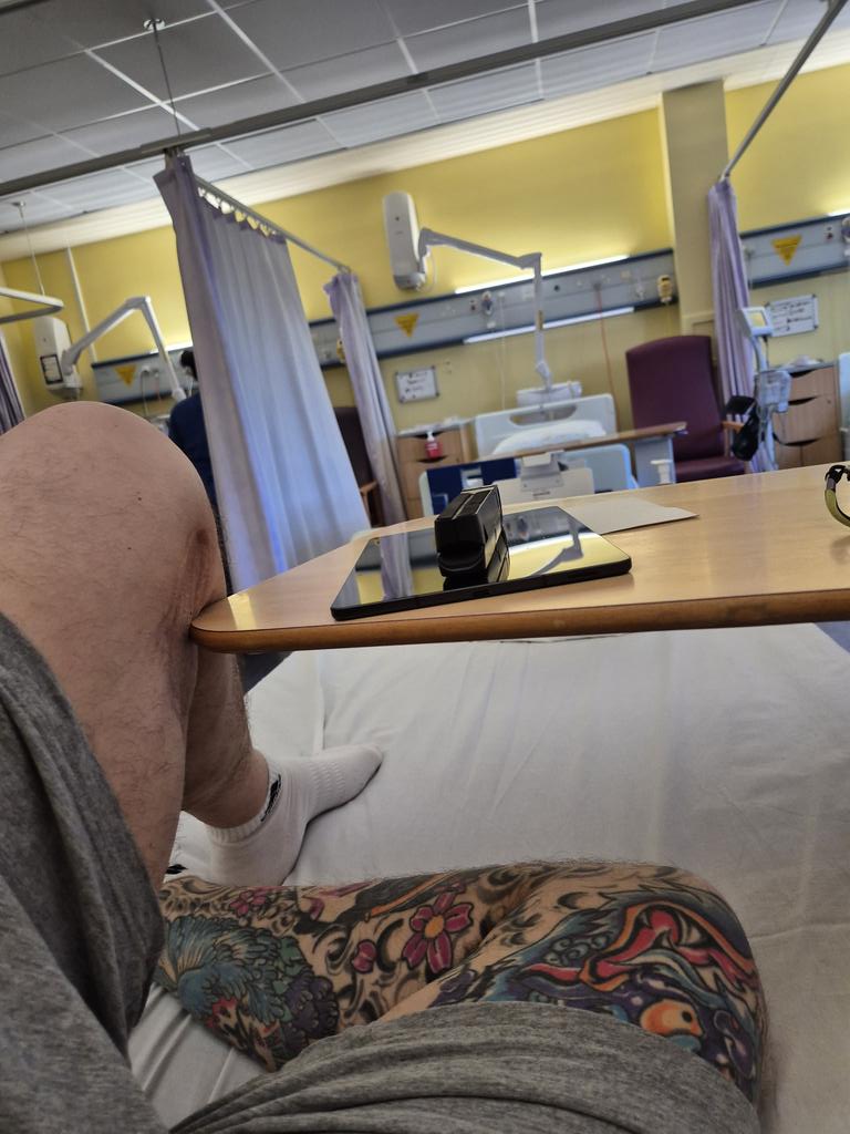 mick1892's tweet photo. 3 years in the making but eventually it's New Hip Day....... see you on the other side. Hopefully not to high on meds to miss the Barca game on Thursday ⚫️⚪️⚫️ #nufc https://t.co/8GjDBwG8FK