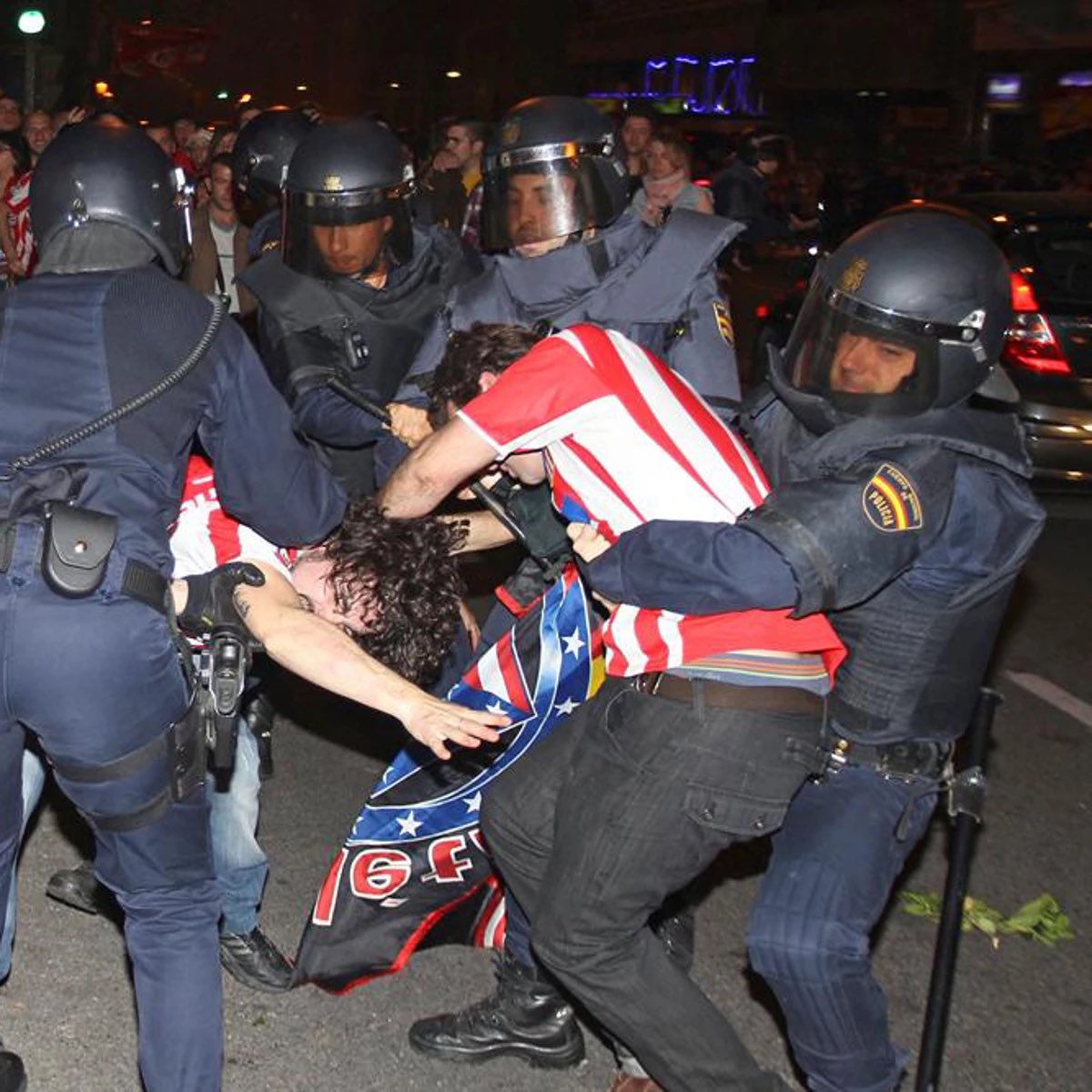 UIP si revientan la vuelta / UIP si celebras un titulo