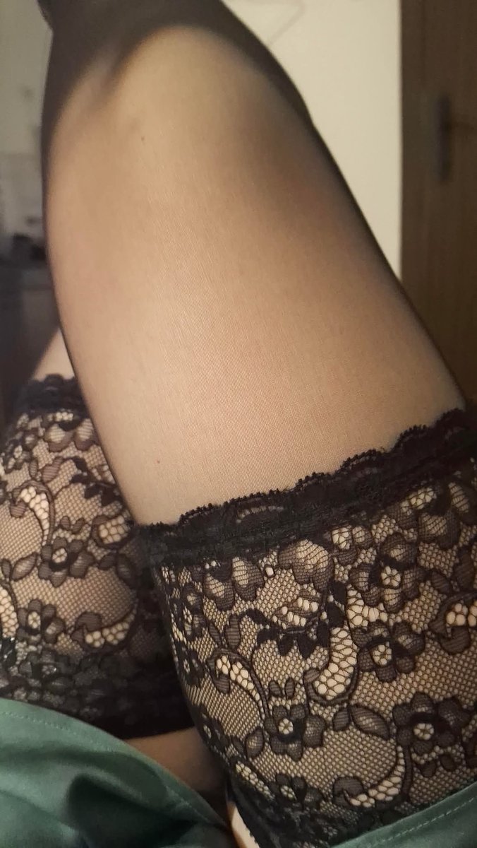 ShadowLily85671's tweet image. Follow me on OnlyFans for the real heat. 🔥❤️🍒

onlyfans.com/shadow_lily_mu…

#onlyfans 
#onlyfangirl #onlyfanscreator #onlyfanspage #sexy #hot #naughty