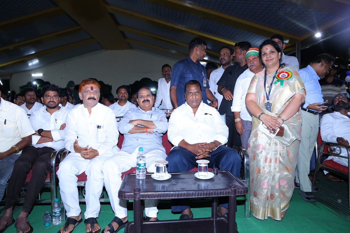 ttwrdcshadnagar's tweet photo. National Conference on "Role of Academic Transformation" (NCARAIAT-2025) @Valedictory Function Day-2 on 13th Sept, 2025 #Cheif Guest Adluri Laxman Kumar @Hon'ble Minister for SCD, TWD, MW &amp; DEP, Govt. of Telangana. https://t.co/9mLEQw2O9D