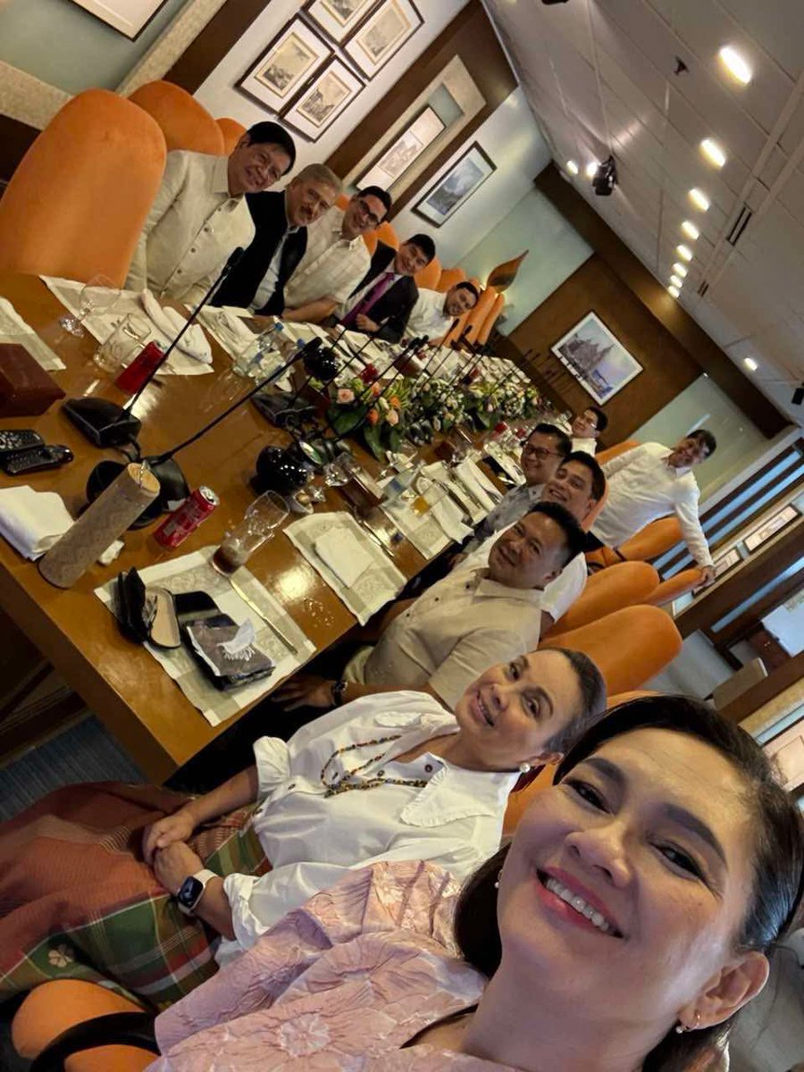 DeusXMachina tweet media