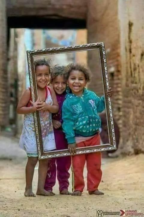 ••
"كان غيرك أفقه وأعلم ثم ضل، وكان غيرك أثبت وأعبد ثم زل، 

فلا تتكبر واسأل الله الثبات." 🤎🌿
"وكن في النَّاس أجملهم
بكفٍ يُغدق الإحسان
ولا ترحل بلا أثرٍ، بلا ذكرٍ
 بلا صوتٍ، بلا عنوان"