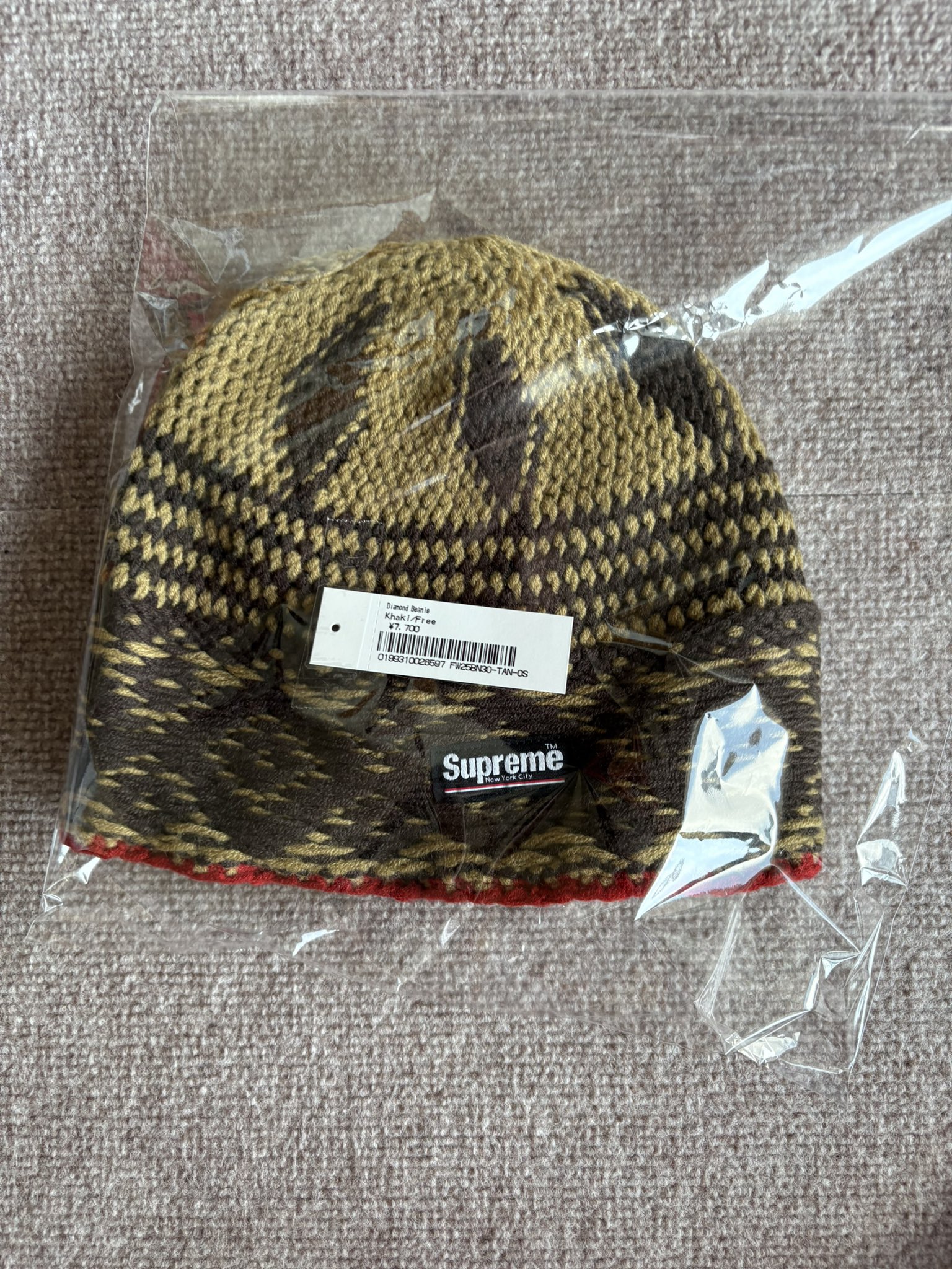Supreme Diamond Beanie Khaki Free Supreme Diamond Beanie Black | eBay