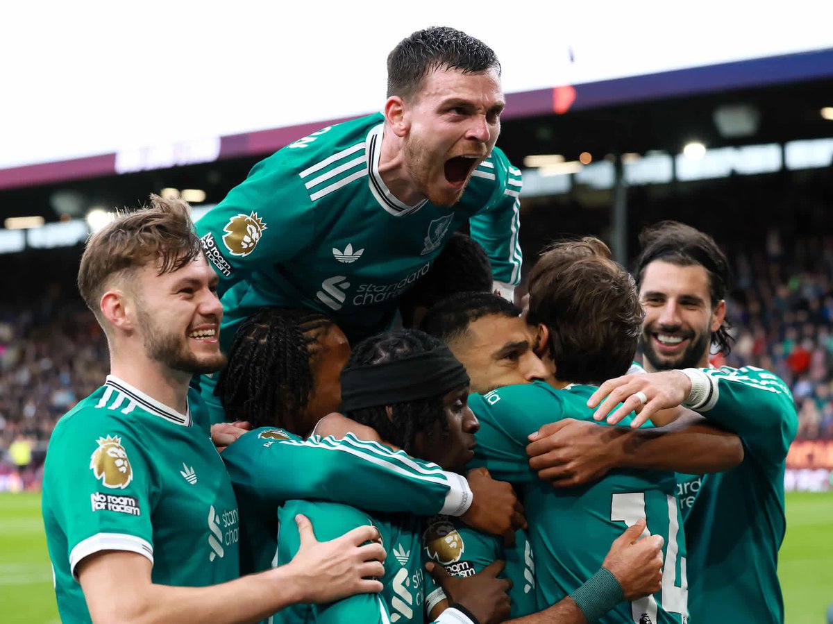 Liverpool made Premier League history, clinching four straight wins with goals in the final 10 minutes or later.

⚽ Chiesa 88' vs Bournemouth
⚽ Ngumoha 90+10' vs Newcastle
⚽ Szoboszlai 83' vs Arsenal
⚽ Salah 90+5' vs Burnley

The Arne Slot penitentiary.
Source: <a href="/oltsport_/">Olt Sports</a>