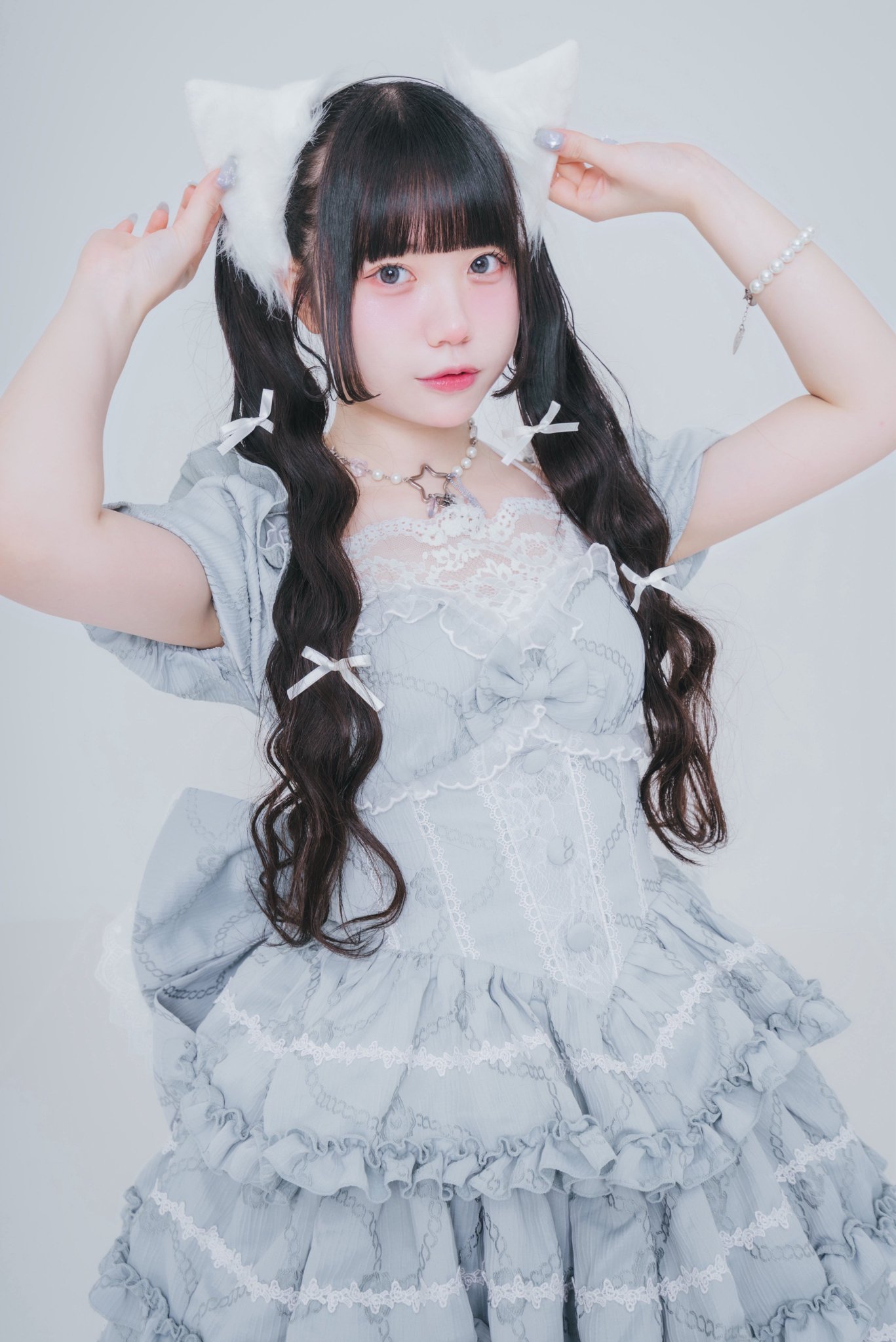 あにゃん 新品】NEEDY GIRL OVERDOSE あめちゃんキャンディアクスタ / WHY