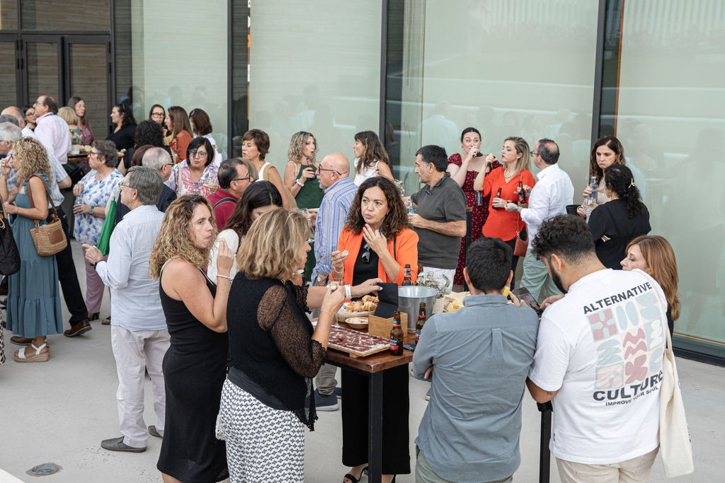 ✨💙 Un año más tenemos la suerte de contar con el apoyo de @Aitex a través de la VI edición del Programa de Donaciones a Proyectos e Iniciativas Sociales 2025. 

<a href="/Phombrevalencia/">Proyecto Hombre Valencia</a> , quiere expresar nuestro más sincero agradecimiento.
aitex.es/programa-donac…