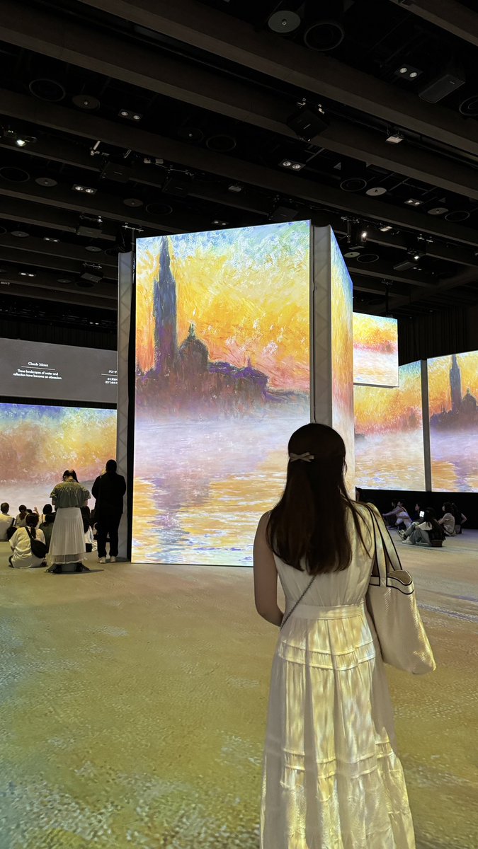 やっぱりScala Lace-Trimmed Dressってレースたっぷりでシルエットも綺麗でだいすき👶🏻🍐🤍今年の夏もたくさんお世話になりました👏🏻✨去年のモネ展の写真もお気に入り💖

#herlipto