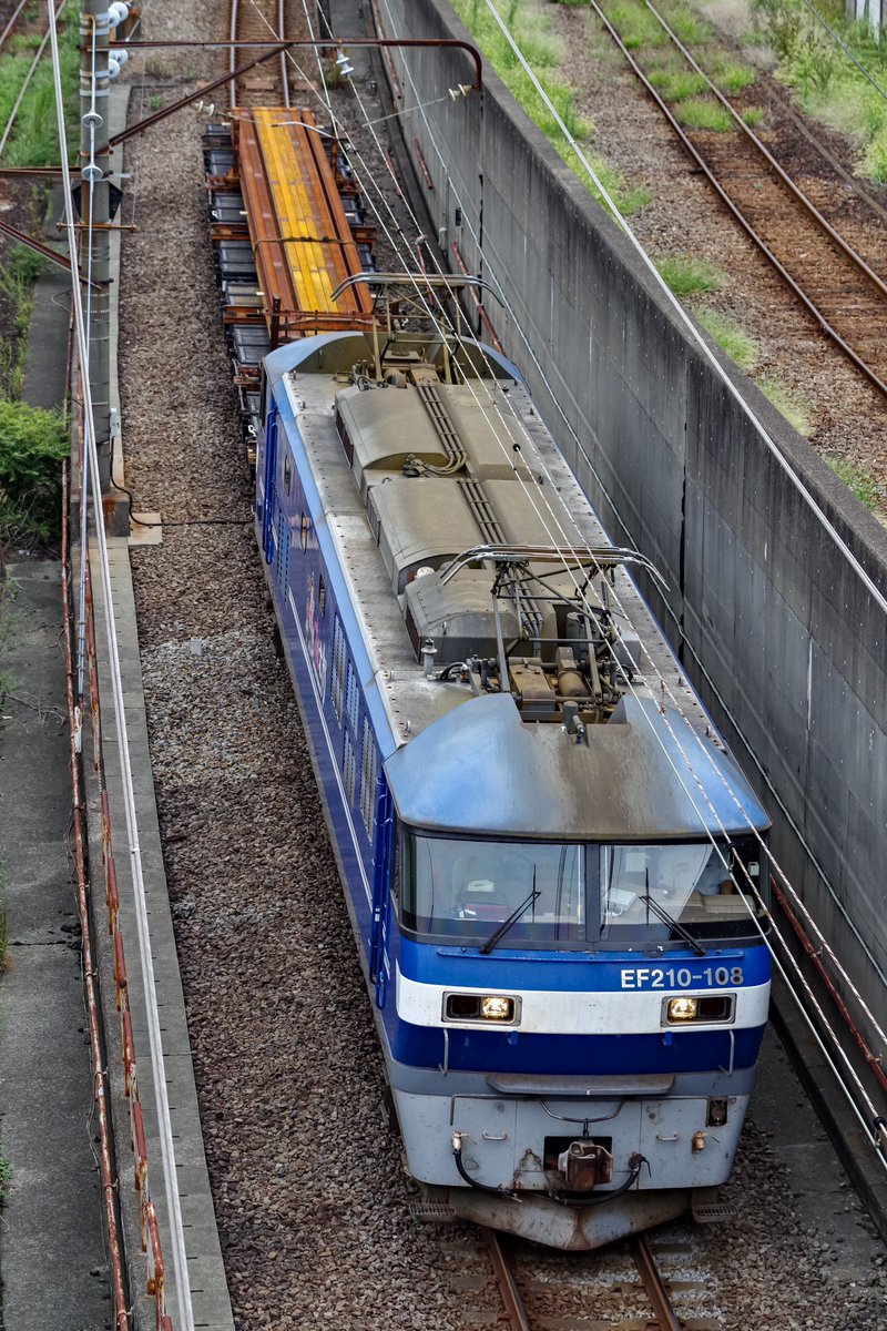 DMH17C_'s tweet photo. 2025/09/15
8764レ
東タ・隅田川行きレール臨貨
EF210 108号機+チキ2車 https://t.co/HoaAnUvLBZ