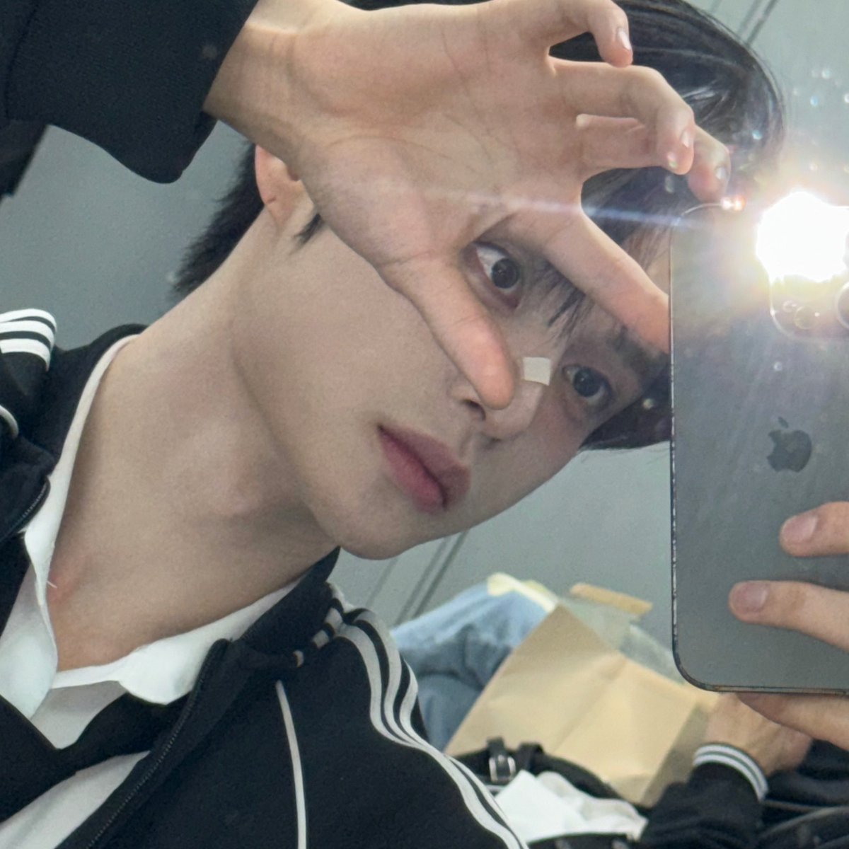 woongmail's tweet photo. 📸 250915 ⋅ 16:05

🦋 🖤

🦋 let’s have a good day today too https://t.co/q69S432dug