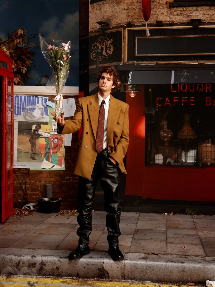 Andrew Garfield photographed by Charlotte Rutherford for British GQ

🔗: gq-magazine.co.uk/article/the-st…