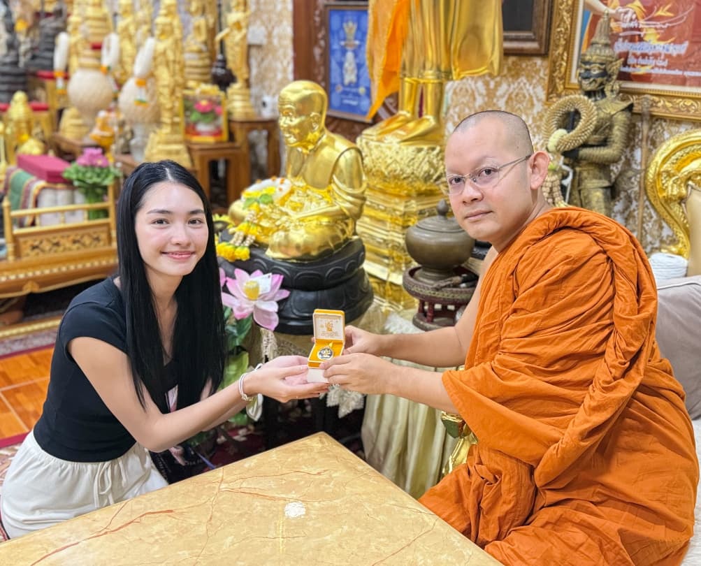 Saintsup_Info's tweet image. IG : phramaha_dr.nattawut
🔗instagram.com/p/DOm3rYqD0a9/…

4.#3Vs #V1V2V3 Chaotic gang
​ #แก๊งวุ่นวาย ​ #มิ้นท์รัญชน์รวี #กองทัพพีค 
#เซ้นต์ศุภพงษ์​ #Saint_sup #kongthappeak #mintranch #mintranchrawee