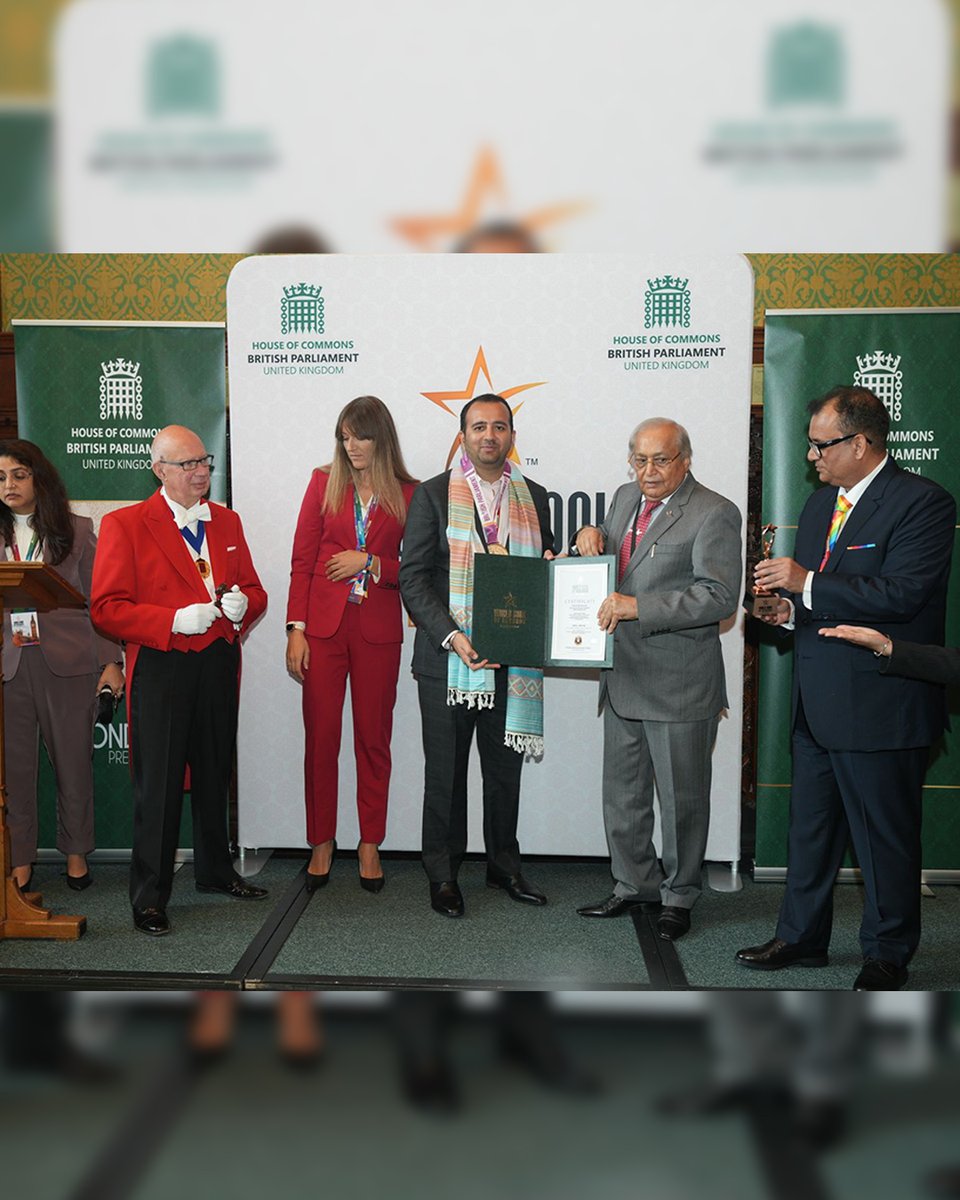 Mount Roof & Structure tweet media