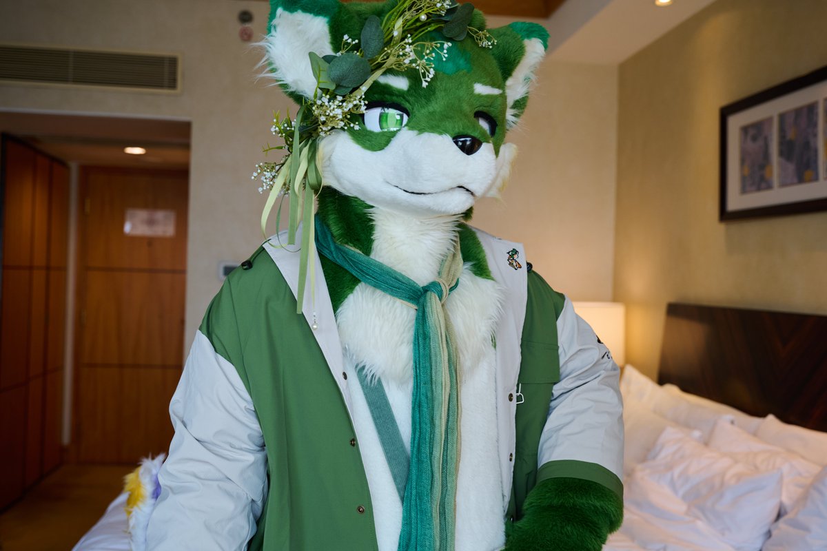 暮 / クレ tweet media