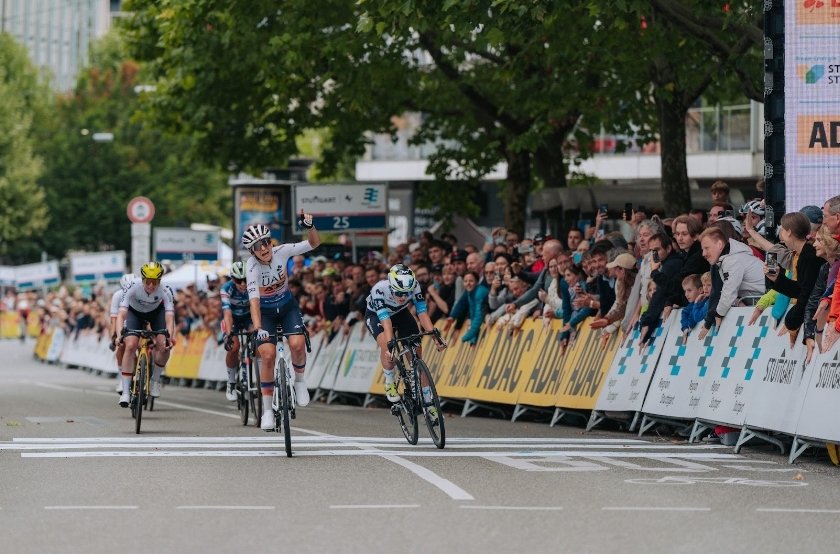 ACCPI1946's tweet image. Un anno dopo è ancora Eleonora #Gasparrini la regina a Stoccarda. Il Women&apos;s Cycling Grand Prix Stuttgart &amp;amp; Region è suo 🏆

📸 credits: inflame events / @UAETeamADQ #GpStuttgart