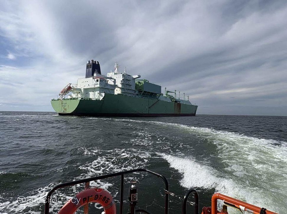 Pilots off. 🫡 BW LILAC w drodze powrotnej do USA. 🇺🇸 #okiempilota #zżyciapilota  #LNG #terminalLNG #Świnoujście
