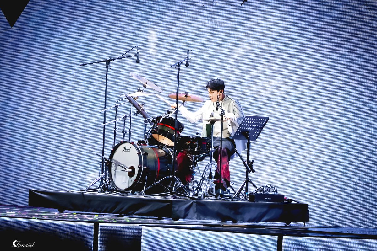 250914 NEW_ 

세상에서 제일 멋진 드러머🥁 

#SEVENTEEN #세븐틴 
#도겸 #DK #ドギョム #DOKYEOM