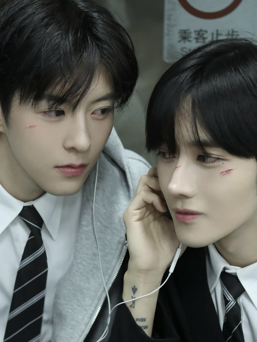 miamiaisme_'s tweet image. 🏆2025 STARFOCUS TOP ARTIST Nominees 
🏅Huang Xing&amp;amp;Qiu DingJie

✨Come and support for Your Artist 

🔗starfocus.online/main/1264?s=3Q… 

🗓️September 1 - 15 (BKK)

#XingQiu #HuangXing #QiuDingjie #ABODesire 
@XINGQIUGLOBAL @XingQiu_Data @huaxingqiu