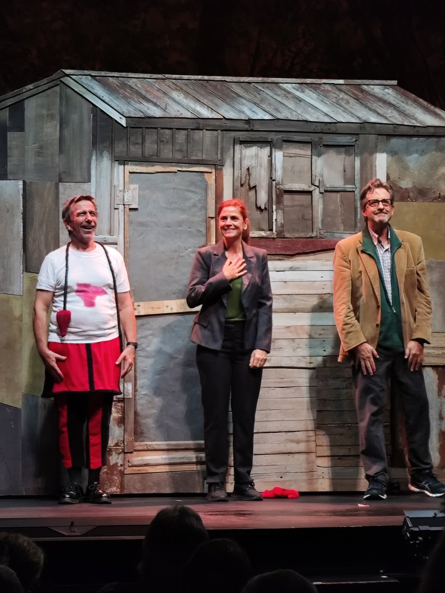 funkyover's tweet photo. #ElsBons interpretat per Ramon Madaula i Jordi Boixaderas al @teatrepoliorama
Destaca la gran complicitat i comicitat que s’estableix entre els actors, capaços de sostenir l’obra amb una química que es fa evident des del primer moment.
Un èxit de públic
👇🏼
https://t.co/F7BsfIGnQ0 https://t.co/8HeFaFnZzP