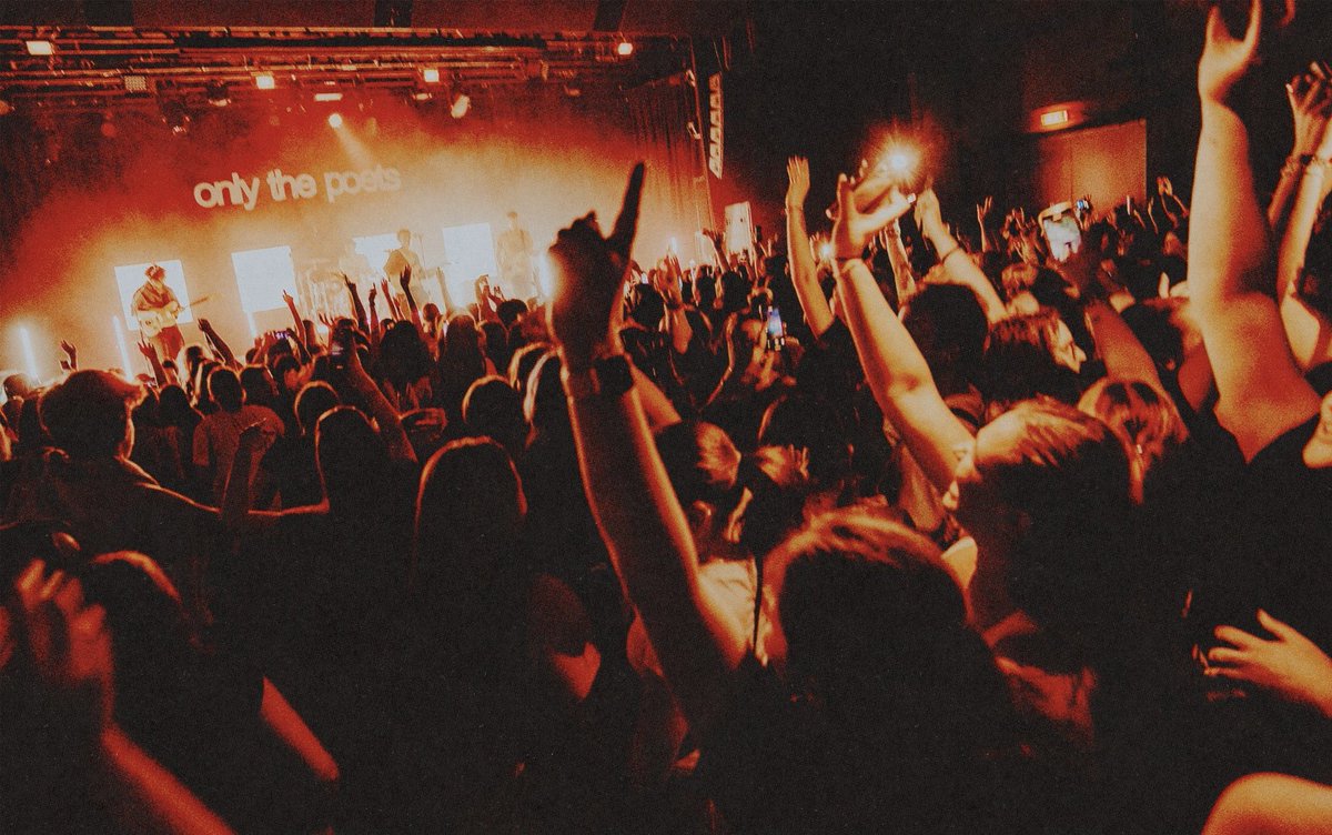 OTPAustria's tweet photo. Only The Poets return once again to Vienna and Simm City on April 22, 2026 for their “And I’d Do It Again - The Debut Album Tour”! 🇦🇹

Capacity: 800

PRESALE: September 18,  10am CEST
GENERAL SALE: September 19,  10am CEST

Sign up for pre-sale: https://t.co/5YfodWXQDd https://t.co/fynpAVXS53