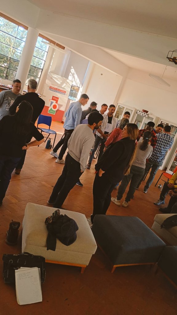 🇺🇾<a href="/navarrogonzalo/">Gonza Navarro</a> y <a href="/rickymarnetti/">Ricardo Marnetti</a> del equipo de #Integrar dictaron en Tacuarembó #Uruguay talleres para promover la participación y la recreación comunitaria:

✔️ Cultura de la inmediatez vs Cultura del encuentro
✔️ Procesos de cambio
✔️ El Otro generalizado y el Otro concreto